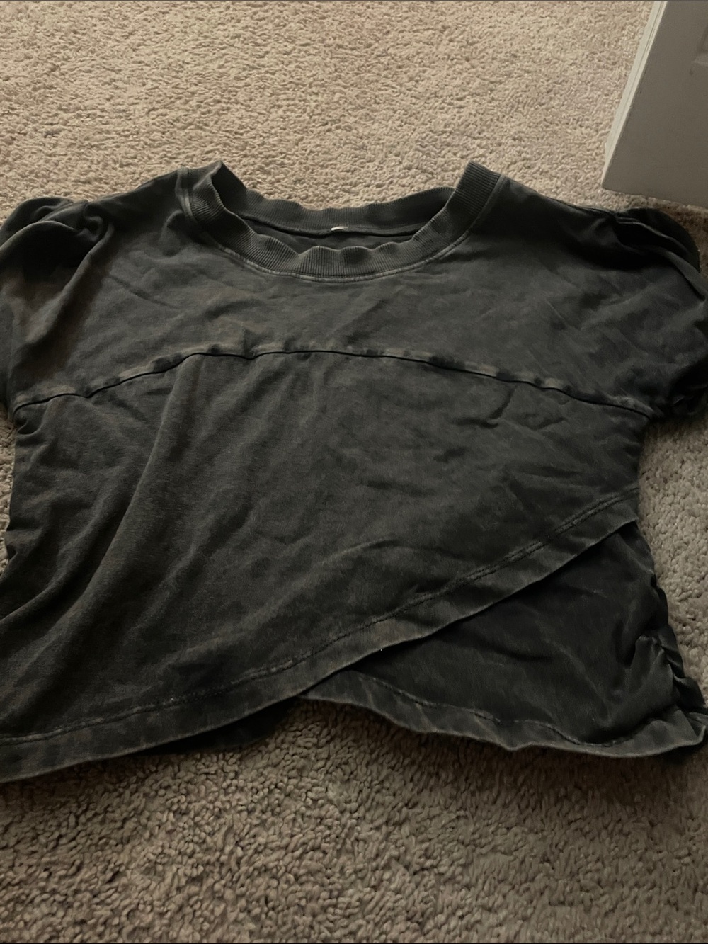 Washed Black Women's Short Sleeve Layered Tee Rare